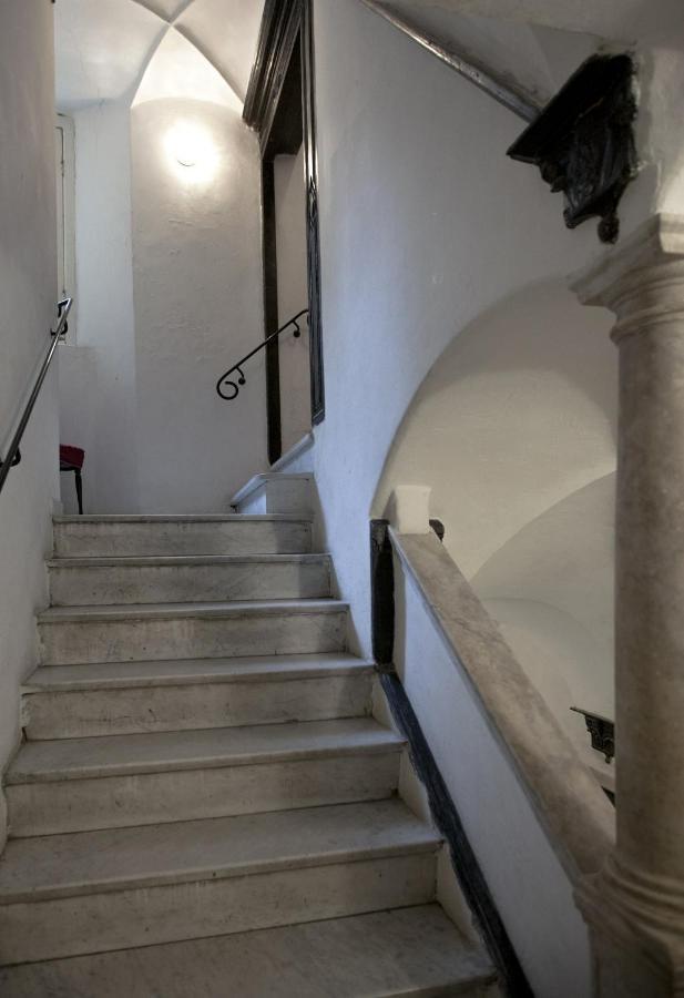 Lavagna Uno Bed & Breakfast Genoa Luaran gambar