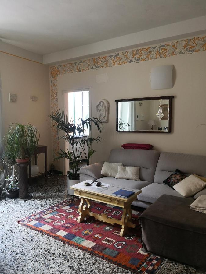 Lavagna Uno Bed & Breakfast Genoa Luaran gambar